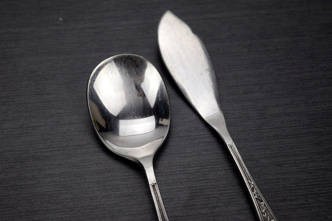 Stainless Japan Flatware Textured Leaf Pattern Serving Pieces Etsy Canada