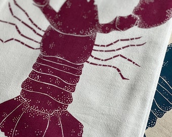 Maine Lobster tea towel. 28x29 hand printed flour sack towel. Hostess gift. Housewarming gift. Screen printed. Kitchen towel. Gift for her.