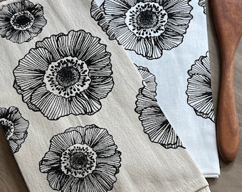 Anemone flower flour sack tea towel. Screen printed cotton kitchen towel. Dish towel. Hostess gift idea. Housewarming gift idea.