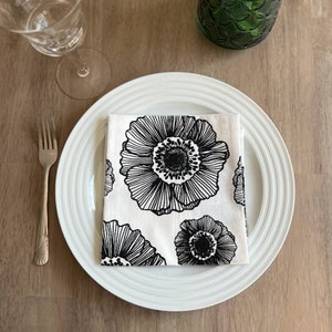 Anemone flower cotton dinner napkins. Table settings. Table linens. Hostess gift idea. Housewarming gift idea. Screen printed napkins. image 6