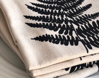 Fern dinner napkin set. Dinner table setting. Cotton cloth screen printed napkin. Table decor. Hostess gift. Housewarming gift. Home gift.