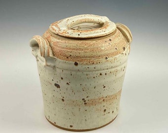 Matt Tan/Brown Cookie Jar