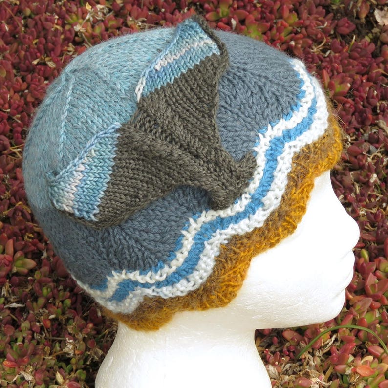knitting pattern Whale Tail Beanie image 6