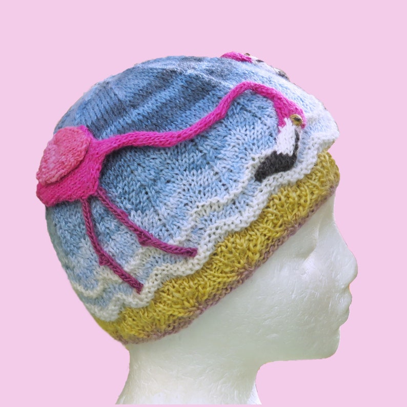 knitting pattern Flamingos by the Shore Beanie image 1