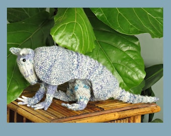 Knitting Pattern - Antiquated Armadillo