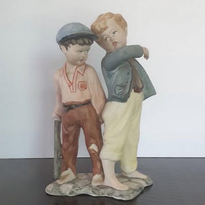 Figurine estampée ARPO en céramique fine, peinte à la main, vintage, 22 cm (H), Roumanie - Excellent état, emballage garanti