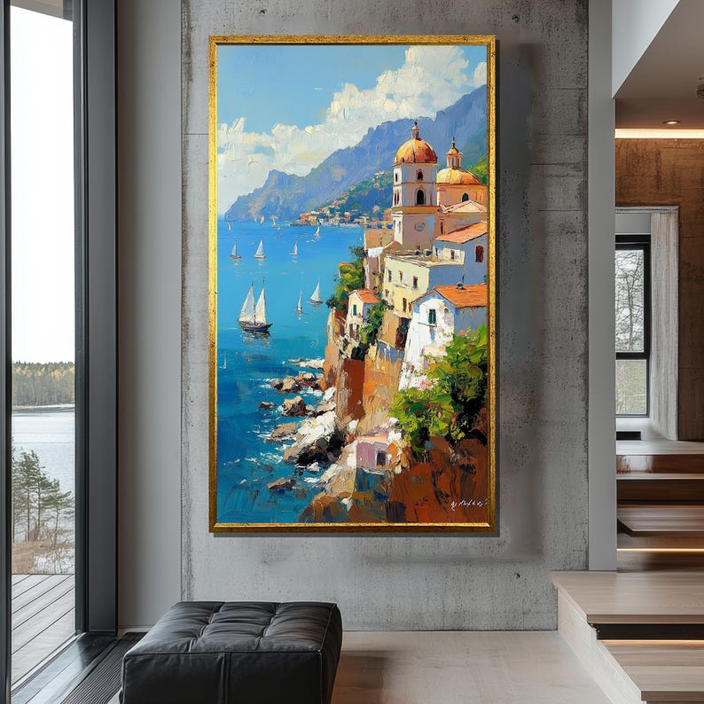 Pu&ograve; includere: Un dipinto di una citt&agrave; costiera con edifici bianchi e un mare blu. Ci sono barche a vela nell'acqua di fronte alla citt&agrave;. Il dipinto &egrave; realizzato in uno stile realistico con colori vivaci.