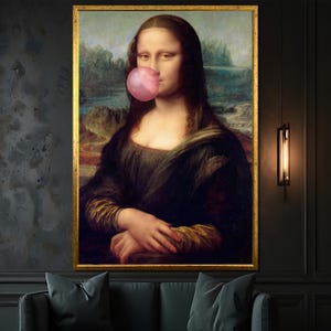 Bubblegum Mona Lisa Canvas Painting Gift - Fun Pop Art Decor, Unique Twist on Classic Art for Modern Homes
