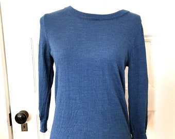 Denim Blue Merino Wool Sweater Size S, J Crew Merino Pullover, Modern Minimalist Crew Neck Wool Sweater