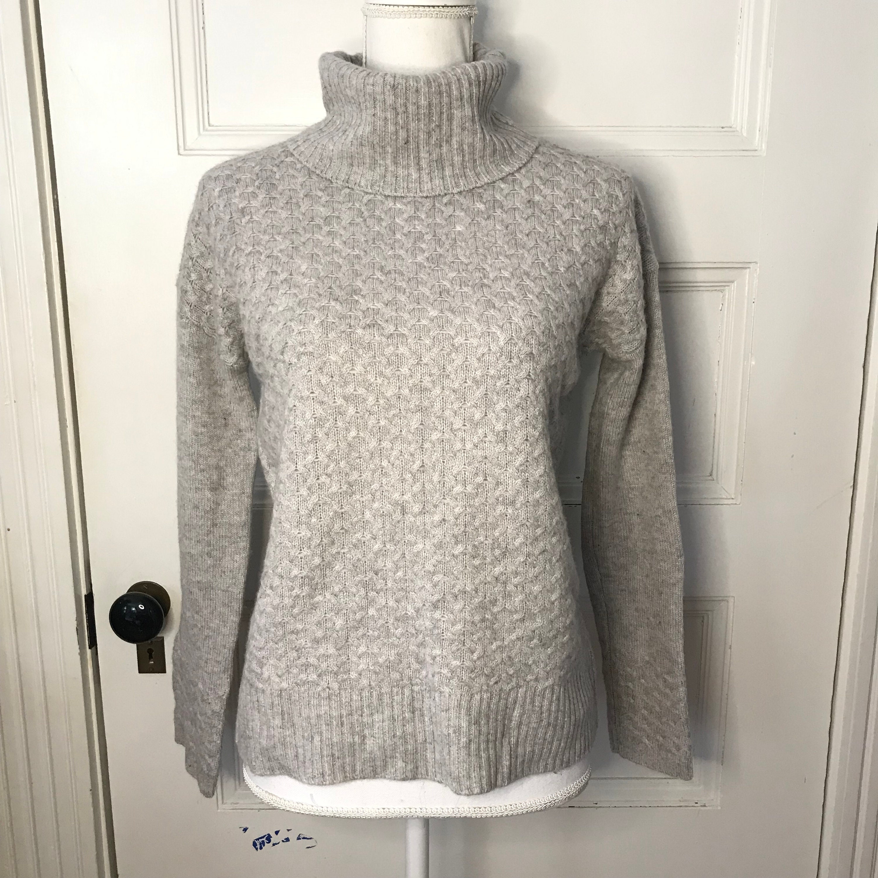 Gray Cashmere Turtleneck Sweater Size XS Ellen Tracy Chunky