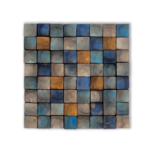 Puede incluir: Una pieza de arte de pared hecha de bloques de madera en tonos de azul, marrón y naranja. Los bloques están dispuestos en un patrón de cuadrícula, y cada bloque tiene un patrón único de veta de madera.