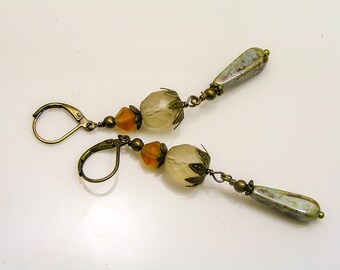 Dangling Old Style Czech Bead Earrings, E1857