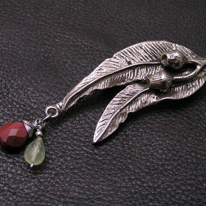 Leaf Brooch, Prehnite and Mookaite Jasper, P208