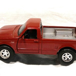 Ford F-150 1/32スケール Ford F150 1995 Super Friction 4x4 1/32 Die Cast Model - Etsy
