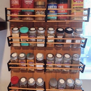 Estante de especias de pared