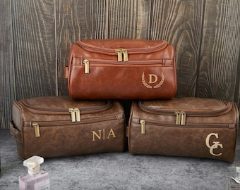 モノグラム入りトイレタリーバッグ、大容量コスメバッグ、花嫁介添人ギフトバッグ、旅行用メイクアップバッグ、ガールフレンドへのギフト、花嫁介添人へのギフト。