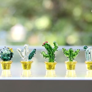 One mini piece glass cactus /Glass Cactus figurine/ 5 pieces set/ Glass Succulent/Perfect Gift for Plant Lover/Cactus Lover/Handmade Cactus