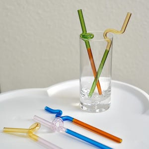Paille à boire couleur verre artisanal/Pailles en verre/Pailles ondulées/Paille réutilisable artisanale/Verre à boisson/Cocktail/Paille écologique