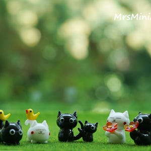 Handmade Glass Mini Cat/Glass Animal/Glass Cat Miniature/Cat Lovers Gift/Christmas Gift /Mini Cat Glass Figurine/Glass Cat Flower/Couple Cat