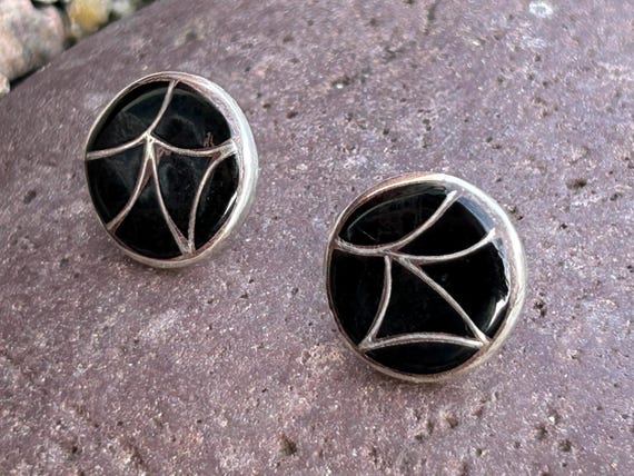 Zuni Vintage Sterling Silver Onyx Earrings, Ediso… - image 7
