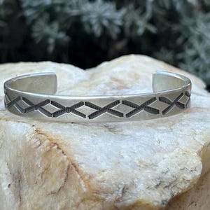 Nora Bill - Etsy