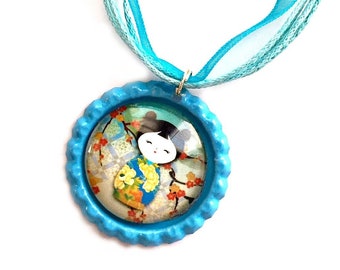 Geisha Girl Pendant Necklace, Aqua Teal Japanese Theme Organza Ribbon Pendant Necklace