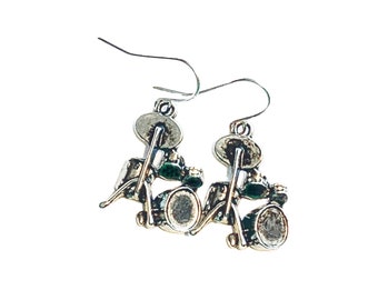 Boucles d'oreilles pour batterie, Boucles d'oreilles argentées pour batterie, Boucles d'oreilles percées pour batterie, Boucles d'oreilles pendantes pour batterie, Cadeau pour batteur, Batteries argentées