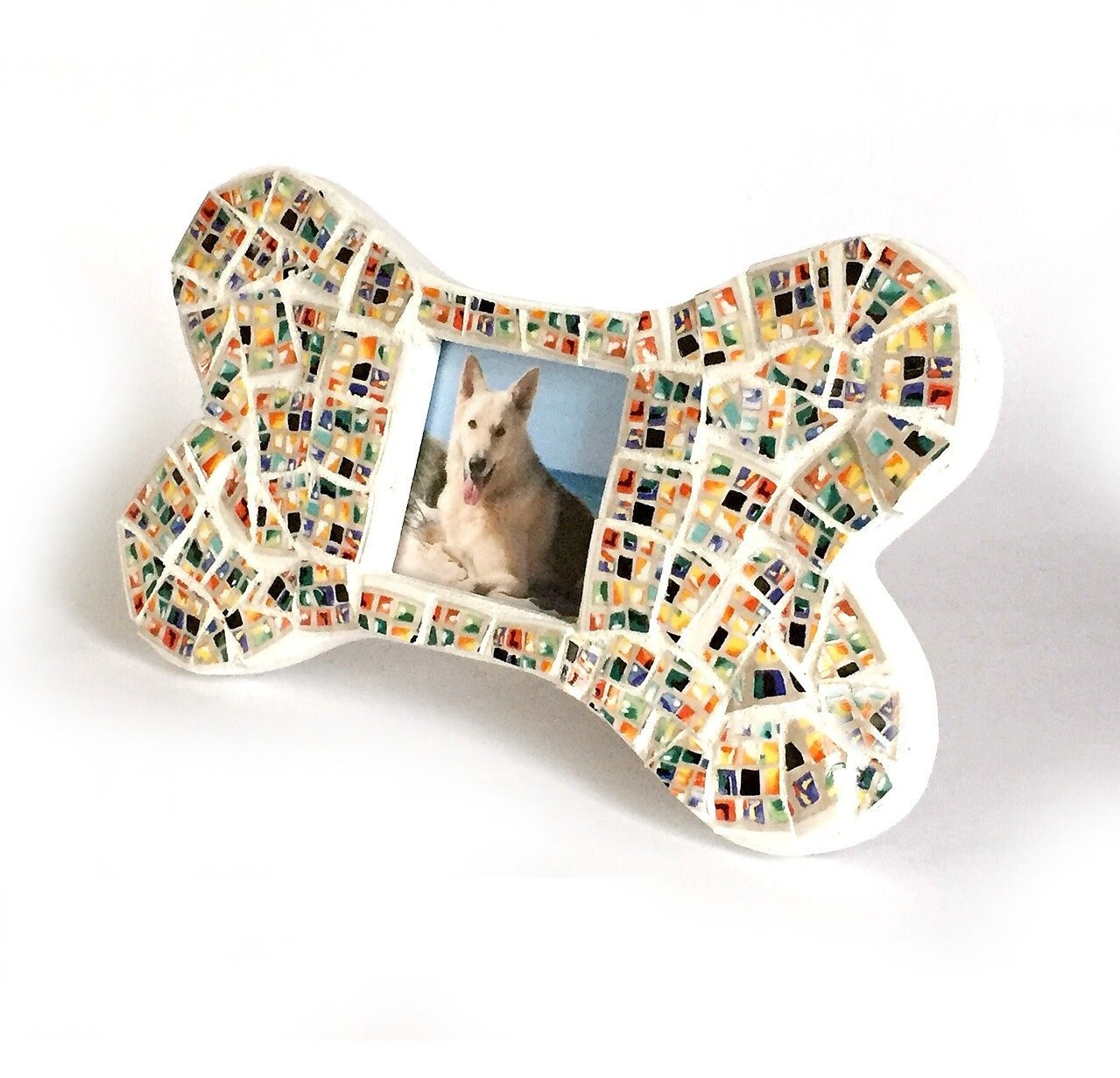 Bone Shaped Mosaic Frame For Dogs White 1