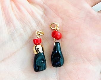 Black Azabache hand Charm-Azabache Hand Pendants-Gold plated Hope Amulet Protection Hand Charms-Evil Eye charms-Jewelry supplies-hippie bead