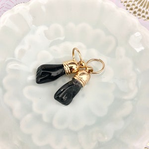 18k gold plated Azabache hand charm pendant-Black Azabache Hand charms-Hope Amulet Protection Hand Charms-Evil Eye-Jewelry supplies-talisman