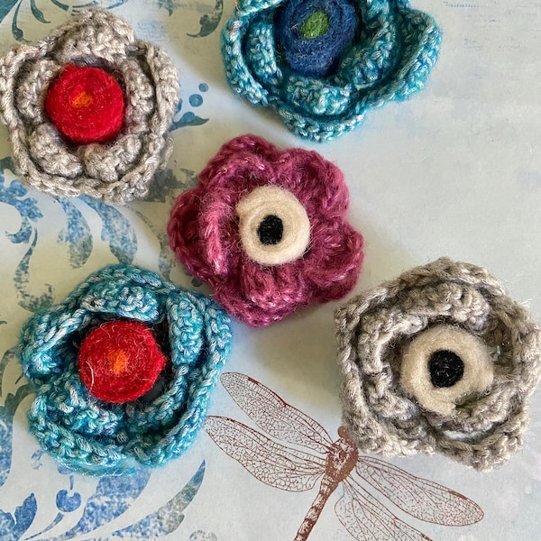 Wood Felted flower Brooch Pin/Handmade crochet  Bow Decorative-Bohemian pendant-Jewelry supplies-crochet blooms flower pendant diy necklaces