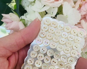 SALE fine Vintage Genuine Mother of pearl buttons - large mop button-off White shell buttons-shell iridescent luster buttons findings