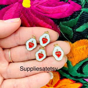 2 to 6pcs 18k gold plated enamel Sacred Heart Medal Charm-crowned heart Jesus charm-Milagros-Detente Corazon Jesus medalla-scapular metal