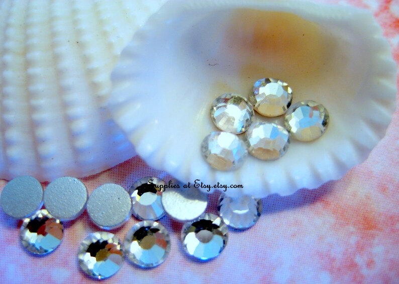 Special SALE Czech Crystal Rhinestone 4MM-Flat Back Rhinestone, Great Quality Back Plated, No Hot-Fix, Faceted, Flat Round, Crystal, image 1