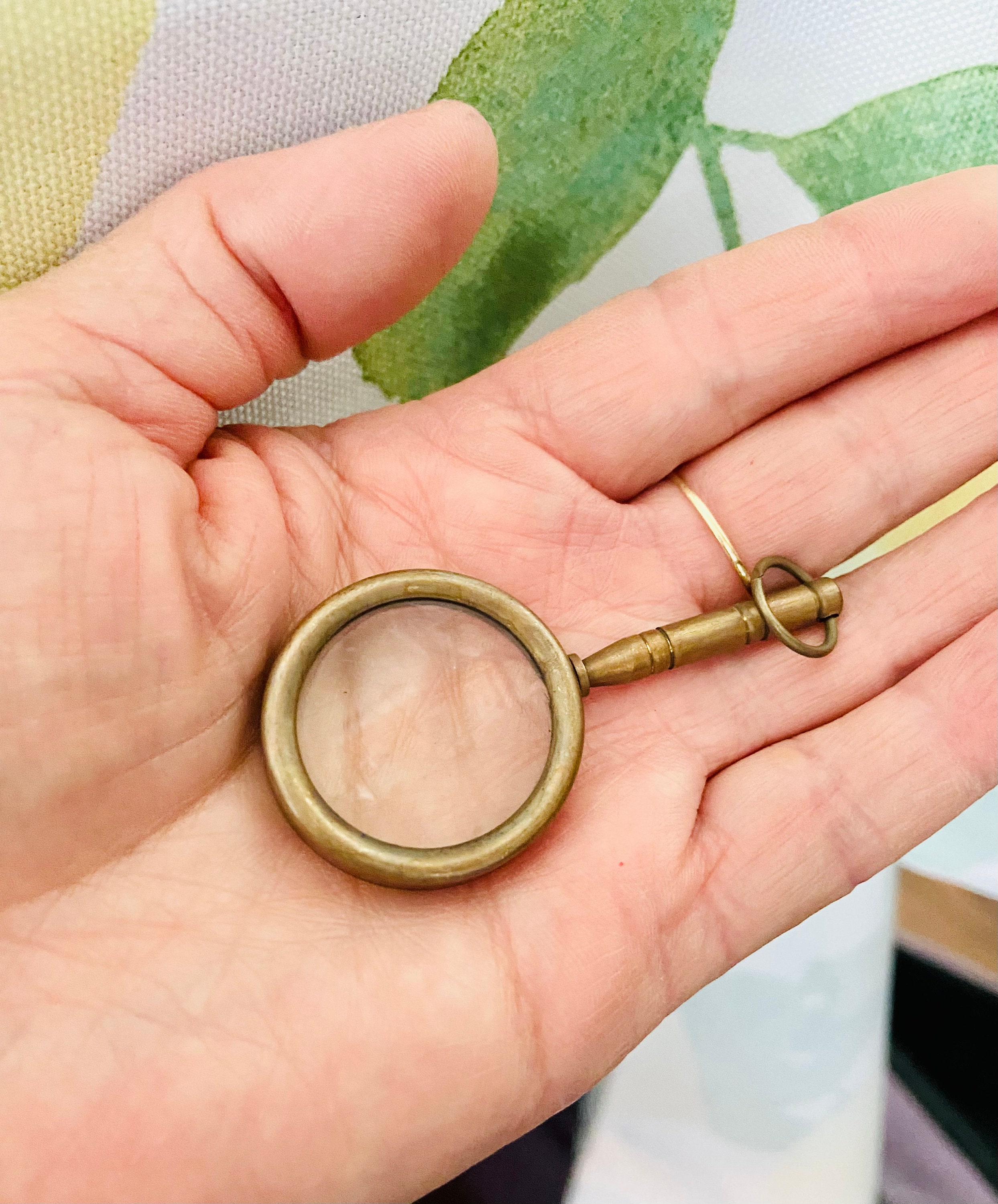 Antique Vintage Brass Small Folding Pocket Magnifying Glass 1 x 0.5/8”