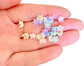 SALE sample flower Cabochons -Minnie bloom cabs Flat back (pastel Assorted Colors pack) -Center piece Flowers-resin daisy cabochon beads