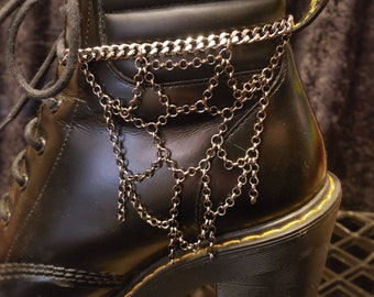 double spiderweb boot chain /// made to order