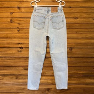 Vintage 90s Levi&#39;s 512 Slim Fit Tapered Leg Jeans Womens 11 Med USA Light Wash