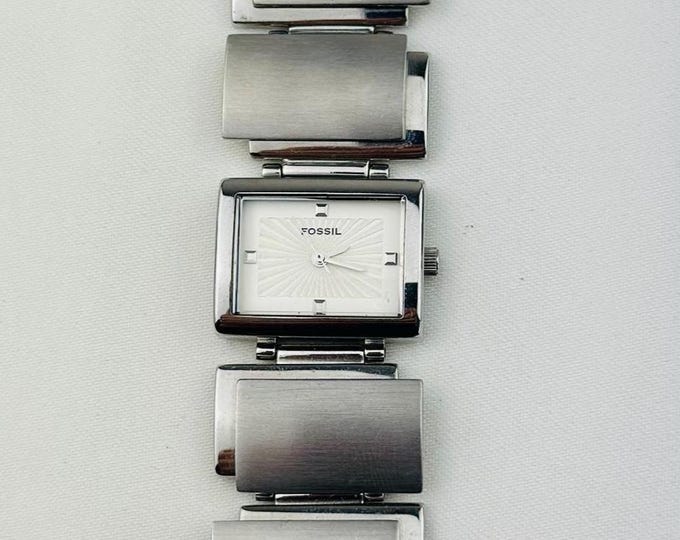 Vintage Fossil Ladies Stainless Steel Watch, New Battery Fitted