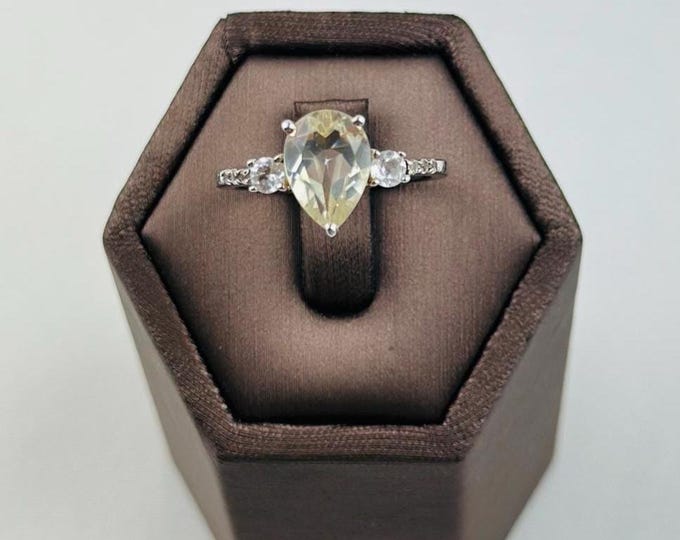 Vintage Yellow Quartz Sterling Silver Ring, Hallmarked Size 7 Gemstone