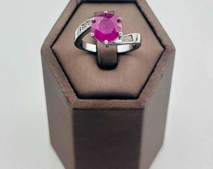 Vintage Sterling Silver Natural Ruby Ring, Hallmarked Size 7.5