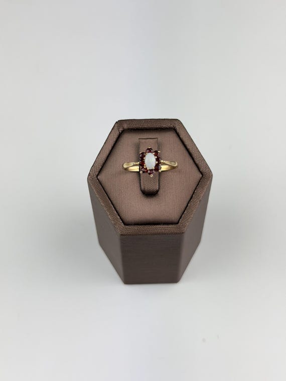 Opal and Garnet vintage ring , 9ct gold hallmarked and natural gemstones