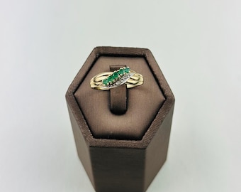 Emerald and diamonds ring 9k solid gold , vintage and hallmarked , natural gemstones , polished