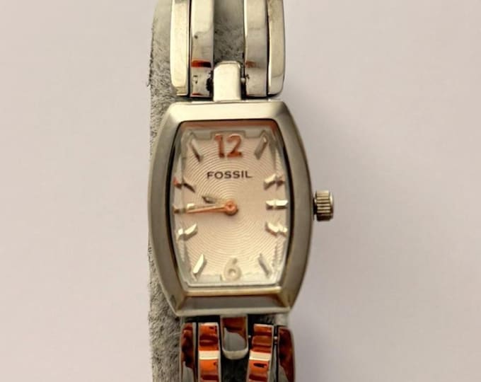 Vintage Fossil Ladies Bracelet Watch — Silver Tone Tonneau Case, Triple-Link Band, Quartz Dress Watch, Small Women’s Watch