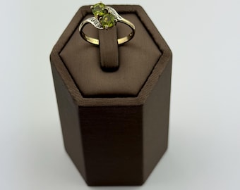 Vintage Peridot Diamond Ring 9ct Gold, Hallmarked Minimalist Band