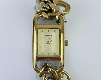 Vintage Fossil Gold Tone Rectangular Bracelet Watch • Women’s Chain Link Quartz • Retro 90s–2000s Fashion Jewelry