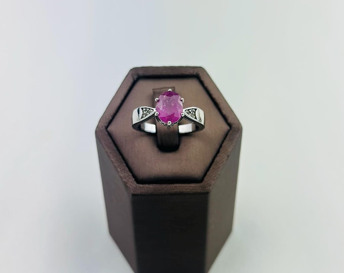 Vintage Sterling Silver Natural Ruby Ring, Hallmarked, Size 7.5