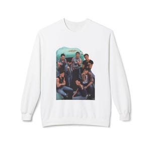 Unisex, Sweatshirt, Outsiders, Tom Cruise, Patrick Swayze, Rob Lowe, Matt Dillon, Ralph Macchio, Flipping off