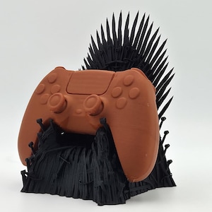 Iron Throne PS5 Controller Stand – Game of Thrones Inspired DualSense Holder – 3D Printed Gaming Desk Decor – Gamer Gift