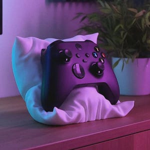 Suporte de almofada para controle de videogame, suporte macio para controle, suporte para controle de PS5 e Xbox, decoração para mesa de jogos, presente exclusivo para gamers